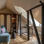 Sublime Hotel 5*